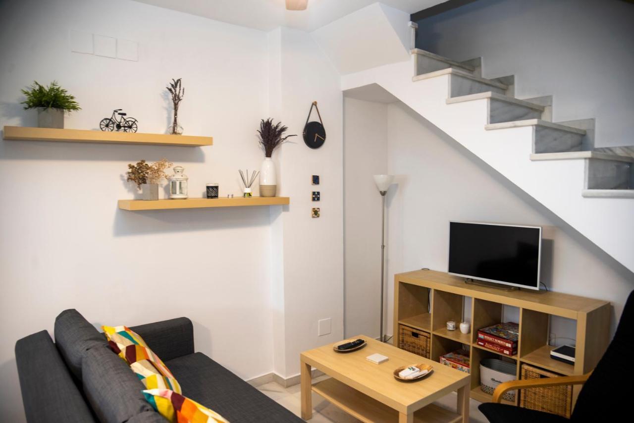 180 Home Precioso Apartamento Con Patio San Bernardo 4 Sevilla Exterior foto