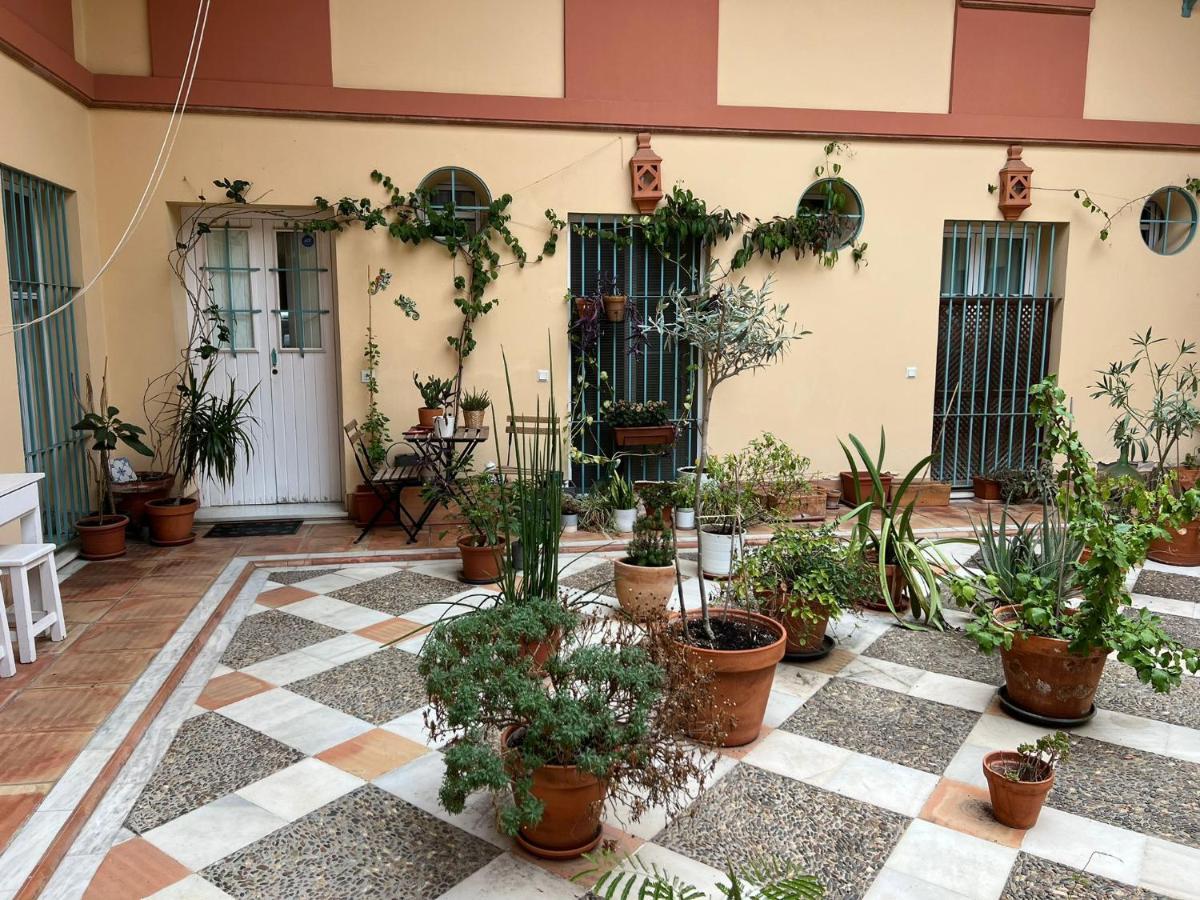 180 Home Precioso Apartamento Con Patio San Bernardo 4 Sevilla Exterior foto